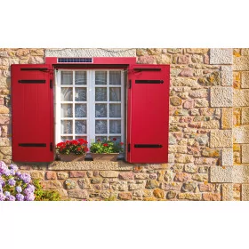 Volet battant aluminium motorisé solaire LUMIS Volet battant aluminium motorisé solaire